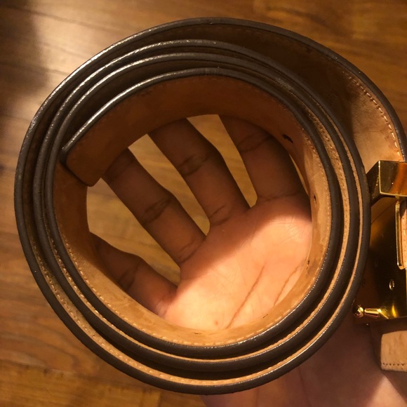 Authentic Louis Vuitton belt *Sold* - Picture 4 of 8